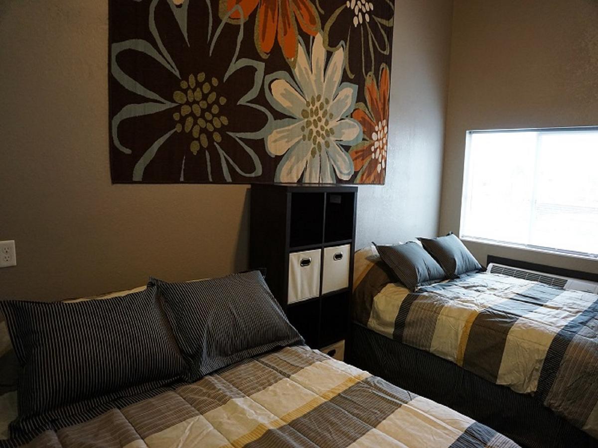 Riverfront Studio Suites Манкато Екстериор снимка