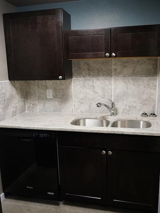 Riverfront Studio Suites Манкато Екстериор снимка